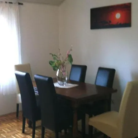 Sunshine - Two Bedroom With Sea View * Dubrovnik