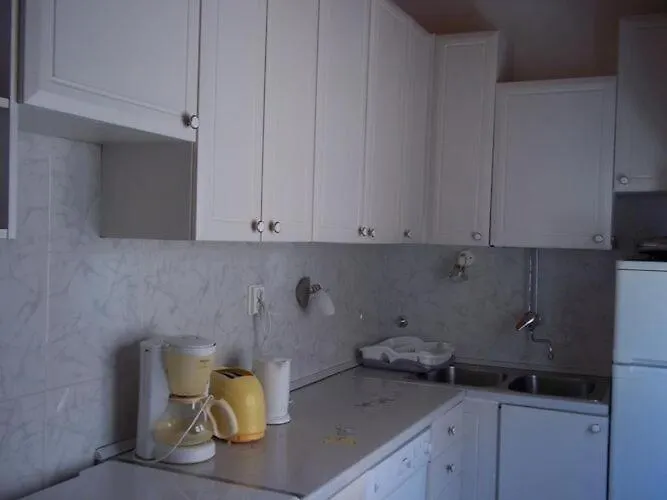 Sunshine - Two Bedroom With Sea View Appartement *