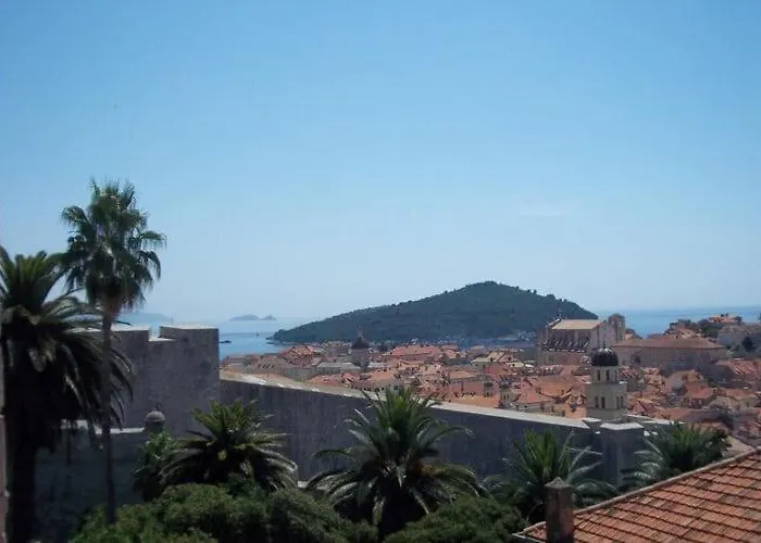 Apartmán Sunshine - Two Bedroom With Sea View